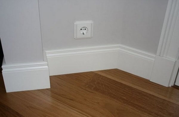 Массивный плинтус