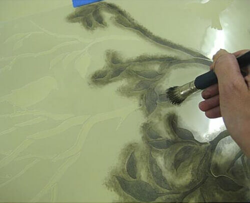 Окрашивание через трафарет